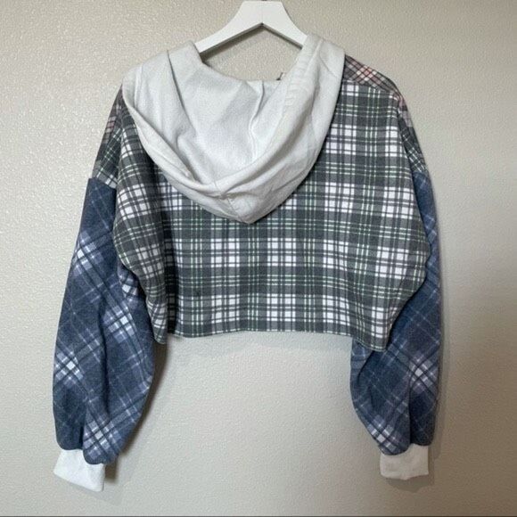✨Adika Cropped Hooded Flannel Sweatshirt✨ - Picture 4 of 5